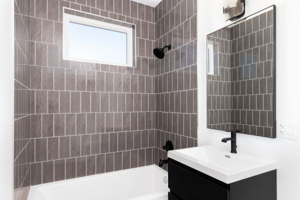 Shower Window Repair in Rocklin